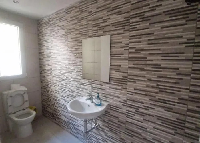 Дом отдыха House